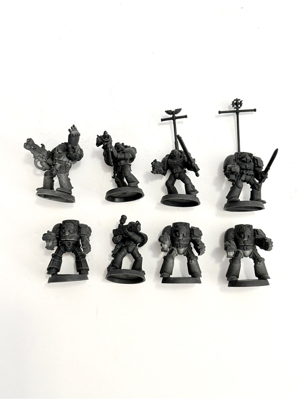 Set of 8 Vintage Games Workshop Warhammer 40K Space Marine Miniatures 1991